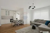Apartament modern 3 camere, prima închiriere, loc parcar... 