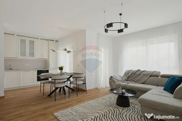 Apartament modern 3 camere, prima închiriere, loc parcar...