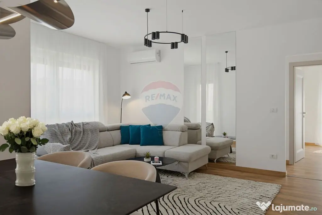 Apartament modern 3 camere, prima închiriere, loc parcar...