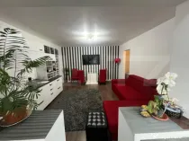 Apartament 3 camere, semidecomandat - zona Rogerius