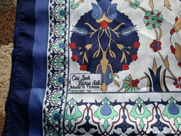 Esarfa matase Turcia