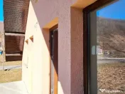 Casa P+M si 1400 mp teren,langa parau si padure, com.Piatra Soimului 