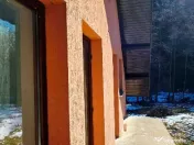 Casa P+M si 1400 mp teren,langa parau si padure, com.Piatra Soimului 