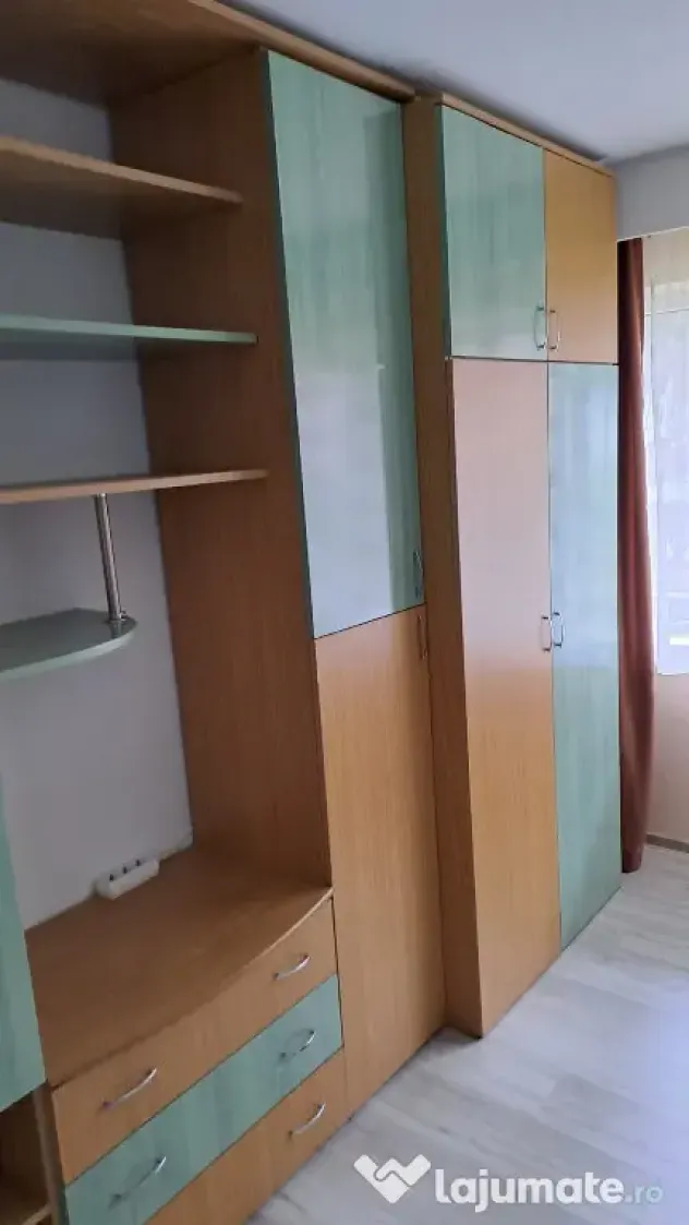 Închiriez apartament 3 camere decomandat in Deva ,Zamfirescu, parter