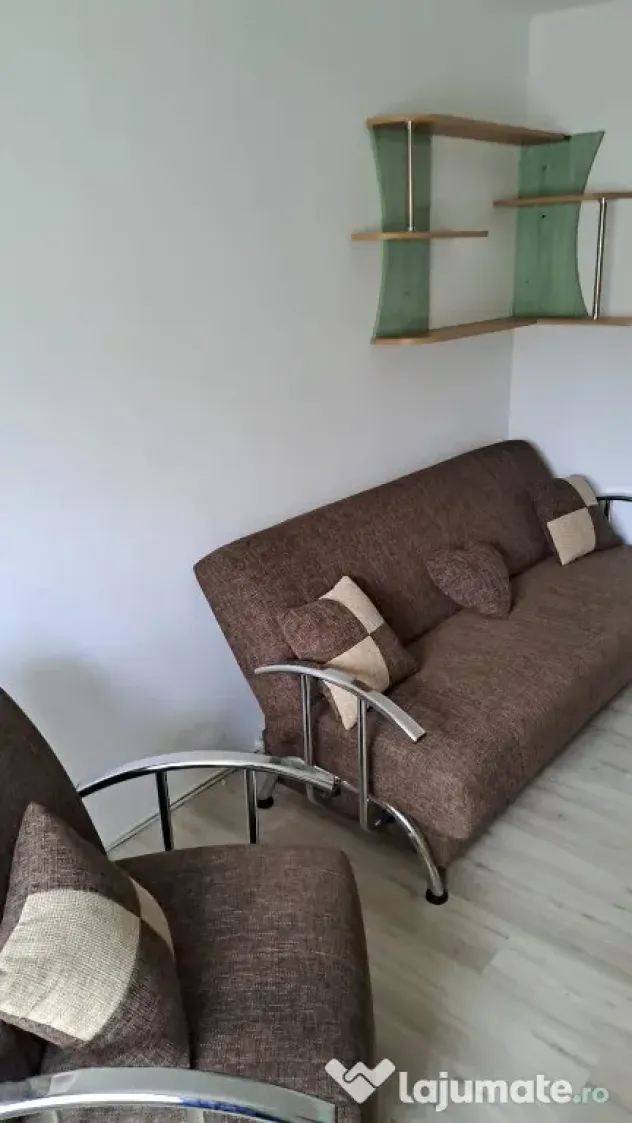 Închiriez apartament 3 camere decomandat in Deva ,Zamfirescu, parter