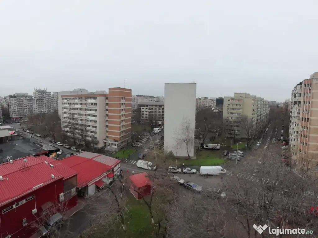 Vand Garsoniera Lujerului Piata Veteranilor