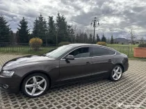 Vând Audi A5 quattro