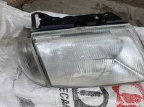 Faruri și stopuri Citroen Saxo 1.1