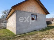 Casă / Vilă cu 3 camere de vânzare, Buhoci, jud Bacău 