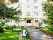 LIVE! Camin decomandat,4 camere,2 bai, conditii apreciabile, 