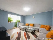 LIVE! Camin decomandat,4 camere,2 bai, conditii apreciabile, 