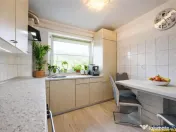 LIVE! Camin decomandat,4 camere,2 bai, conditii apreciabile, 