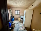 Casă cu 4 camere si teren 7727 mp Blidari 