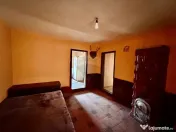 Casă cu 4 camere si teren 7727 mp Blidari 