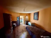 Casă cu 4 camere si teren 7727 mp Blidari 