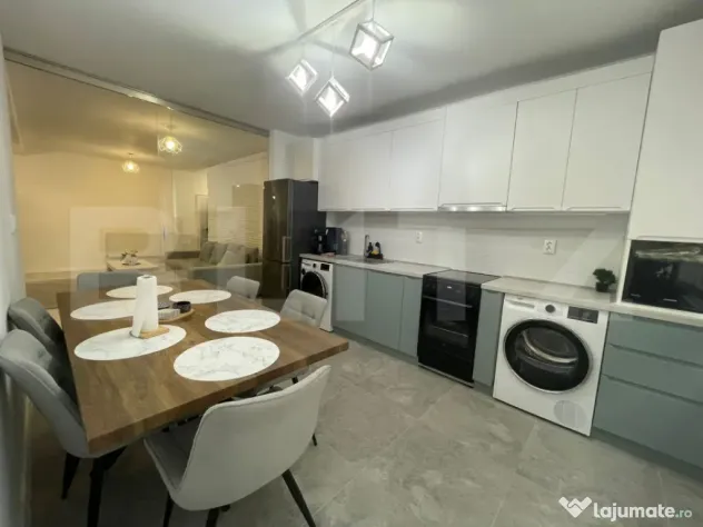 LUX Apartament 3 camere, 2 orientari, 66 mp, balcon, parcare