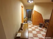 Decomandat 4 camere etaj 1 Circumvalatiunii/Iulius Town 