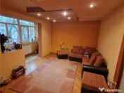 Decomandat 4 camere etaj 1 Circumvalatiunii/Iulius Town 