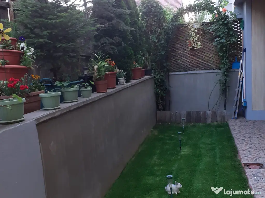 Apartament pe bulevard 4 camere Bulevardul Dem Radulescu Ramnicu Valcea