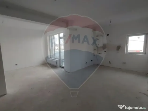 Apartament cu 3 camere ETAJ 2