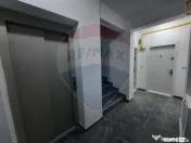 Apartament cu 3 camere ETAJ 2