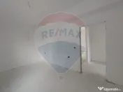 Apartament cu 3 camere ETAJ 2 