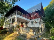 Vilă spațioasă de vanzare in Breaza, 270 mp utili si tere 