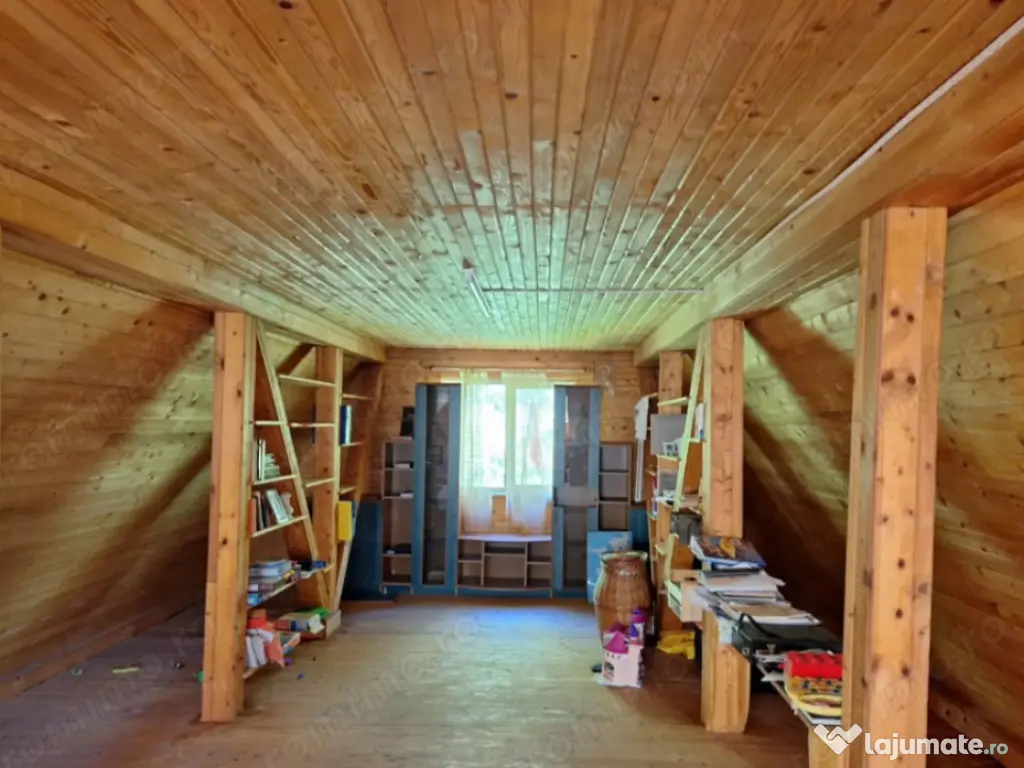 Vilă spațioasă de vanzare in Breaza, 270 mp utili si tere