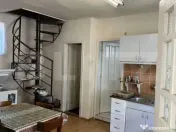 Apartament la casa cu gradina de 380mp 