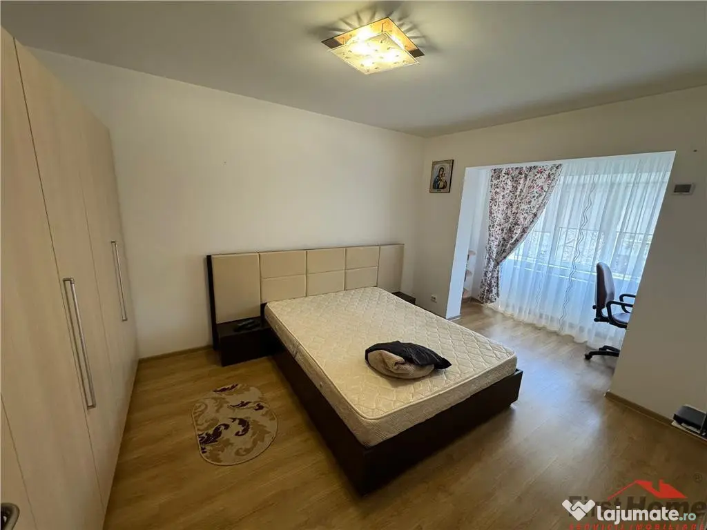 Ap 2 cam, renovat, parcare, B.dul Independentei