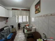 Apartament 2 camere de , etaj 1, zona centrala Jandarmerie 