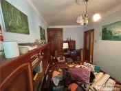 Apartament 2 camere de , etaj 1, zona centrala Jandarmerie 