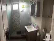 Apartament cu 2 camere transformat in 3, Brazda lui Novac, z 