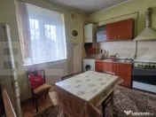 Urgent ! Apartament decomandat 60 mp etaj 2 zona buna cu piv 