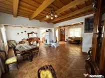 Casa de vanzare, 220 mp, zona Titulescu