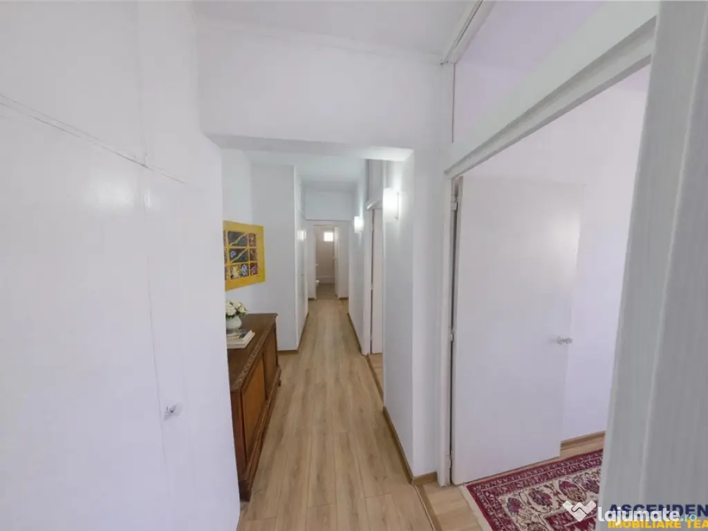 Panorama superba, 4 camere, 2 bai, 2 balcoane, Racadau, Bras