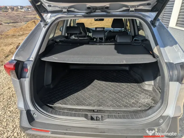 Toyota RAV-4 2.5 Hybrid AWD, Luxury, 111000 km, 2020, primul proprietar