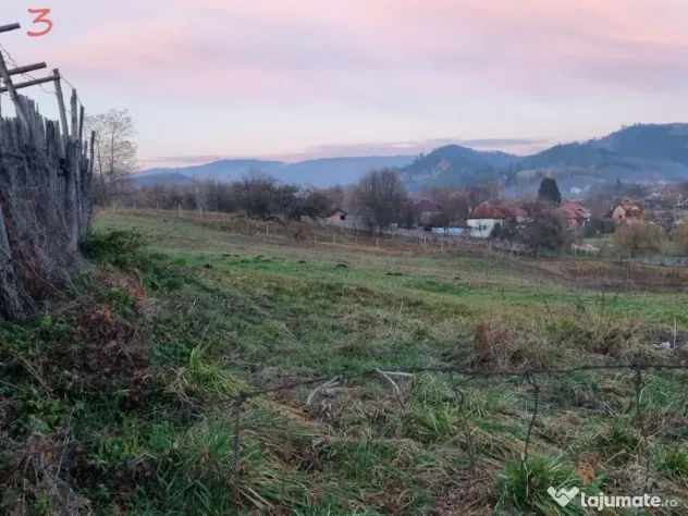 Teren intravilan 8.669mp | View panoramic munți | Bughea de Sus, Argeș