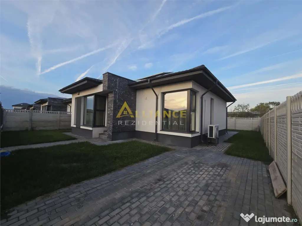 CASA 134.990Eur - COMUNA BERCENI - 3 Camere 2 BAi