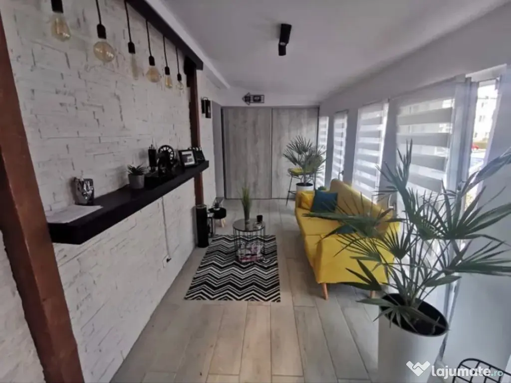 Apartament Cu 3 Camere Semidecomandate Zona Obcini