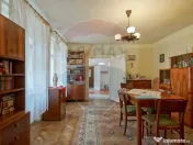 Apartament 3 camere si două băi, Str Republicii, Centru... 