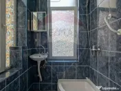 Apartament 3 camere si două băi, Str Republicii, Centru... 