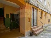 Apartament 3 camere si două băi, Str Republicii, Centru... 