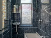 Apartament 3 camere si două băi, Str Republicii, Centru... 