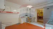 Apartament 3 camere si două băi, Str Republicii, Centru... 