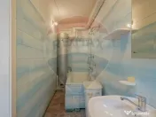 Apartament 3 camere si două băi, Str Republicii, Centru... 