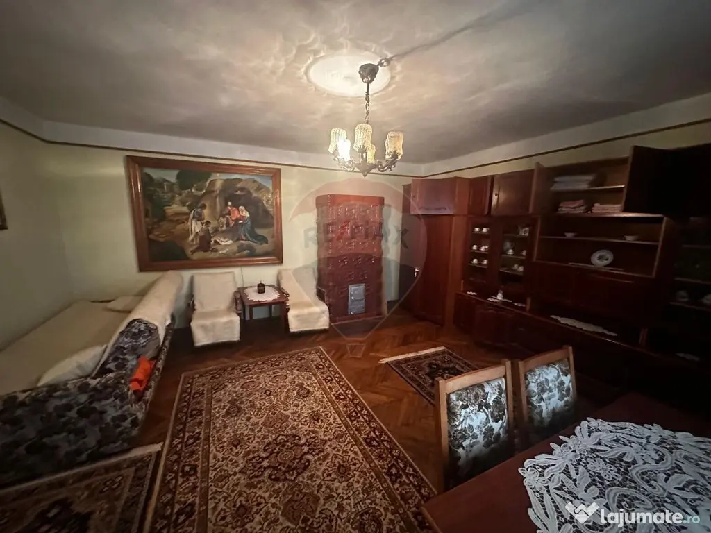 Viseul de Sus- CASA , priveliste, liniste ,