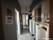 Apartament cu doua camere decomandate 