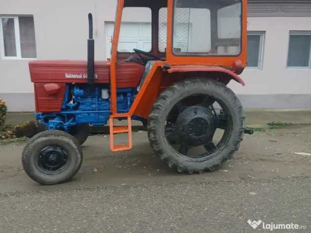 Tractor fiat + remorcă