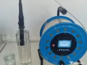 Aparat test apă – rezultate rapide, sondă submersibilă inclusă